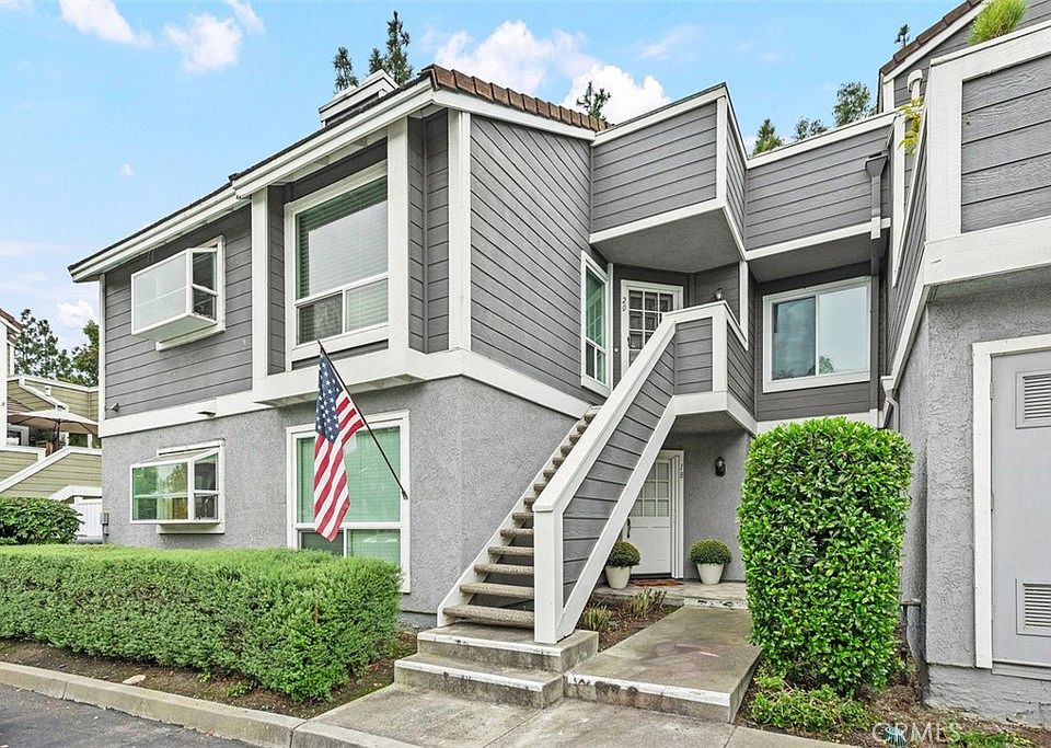 1st image of 18 Coventry Ln #265