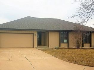 1420 N Brookfield Ln, Wichita, KS 67206