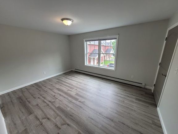 4th image of 6 Juniper Ln #6A