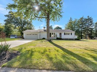 9497 Long Ln, Cincinnati, OH 45231