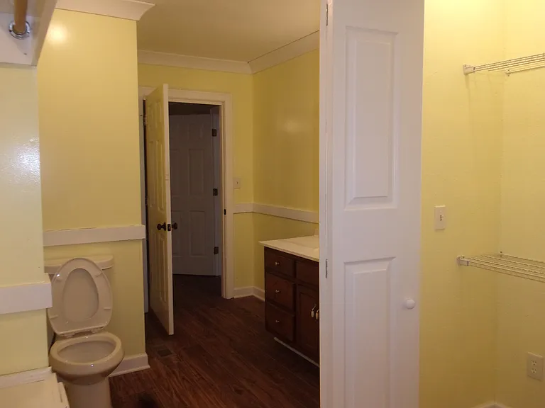 441 Dunlap St — Photo 12