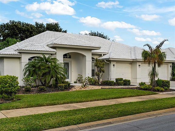 2nd image of 546 LAUREL CHERRY LANE