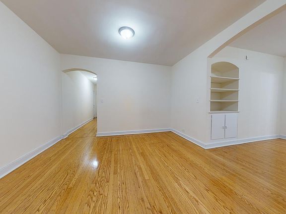 4th image of 246 E 46th St #6L