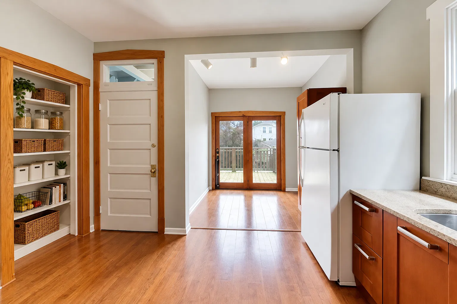 2 bed, 1240 sqft, $2,300 — Photo 3