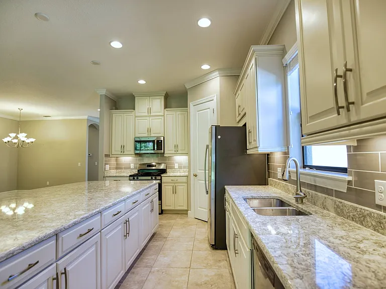 5628 Semolino St — Photo 14