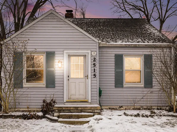 2515 Normadele Ave, Waterford, MI 48328