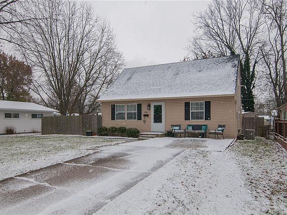 2nd image of 2135 Britton Dr