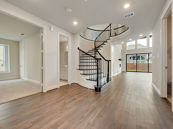 4th image of 7634 Kiowana Ct