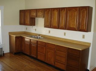 411 Maple St #2, Manchester, NH 03103