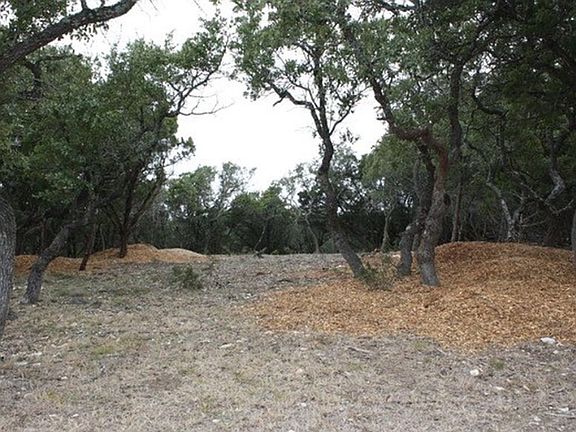4th image of 25803 Mount Carillon