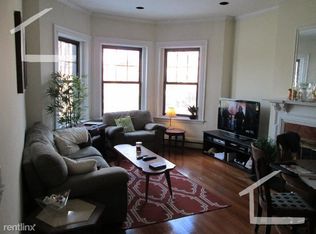 1689 Beacon St, Brookline, MA 02445