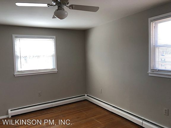 4th image of 14215 Essex Dr