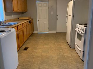 383 Manchester St APT 1, Manchester, NH 03103