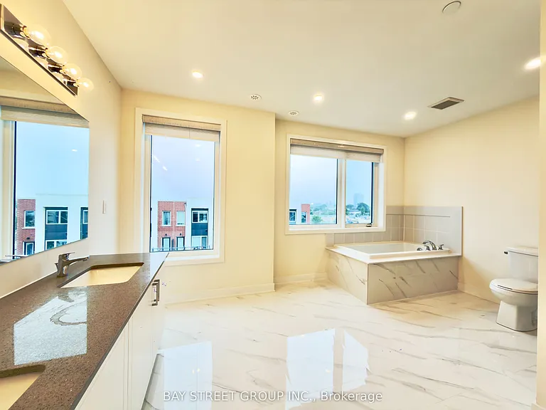 26 William Duncan Rd — Photo 20