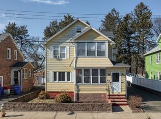 96-98 Miller St, Springfield, MA 01104