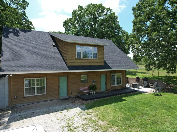 19999 E 1700th Road, Fair Play, MO 65649