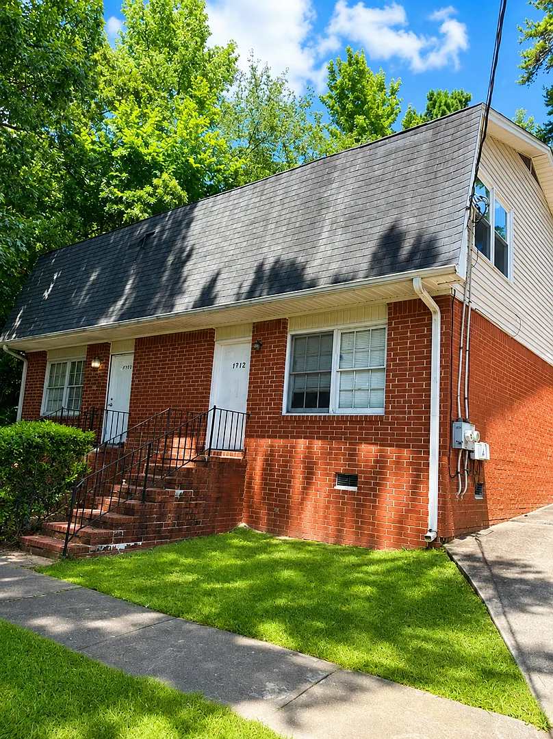 1900 Lyle Dr, Center Point, AL 35235 — Photo 1