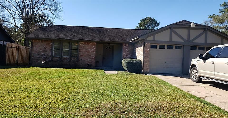 1st image of 16110 Barcelona Dr