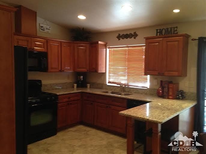 1st image of 52130 Avenida Villa