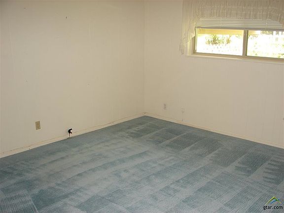 5th image of 109 S Hearon Dr