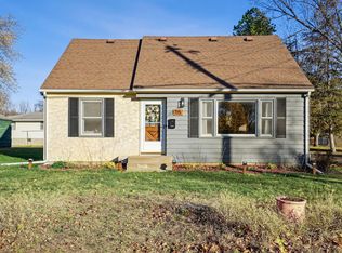 715 Spencer St S, Shakopee, MN 55379