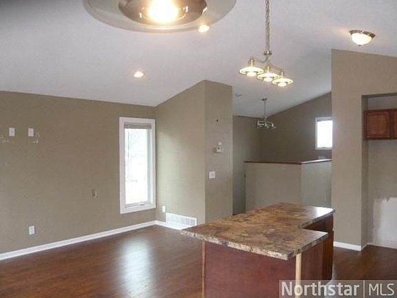 5th image of 1342 Vincent Ave N