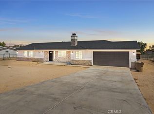 15408 Riverside St, Hesperia, CA 92345