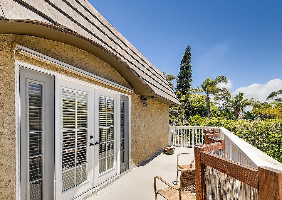 1st image of 118 Avenida Sierra