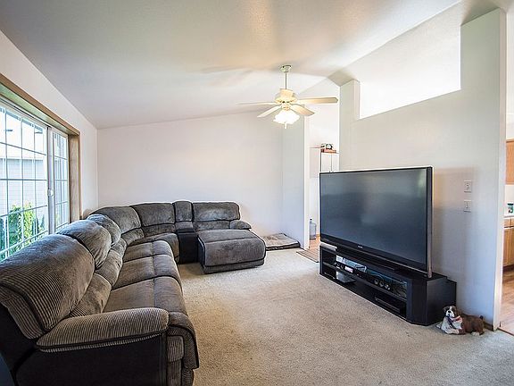 3rd image of 7832 263rd Pl NW
