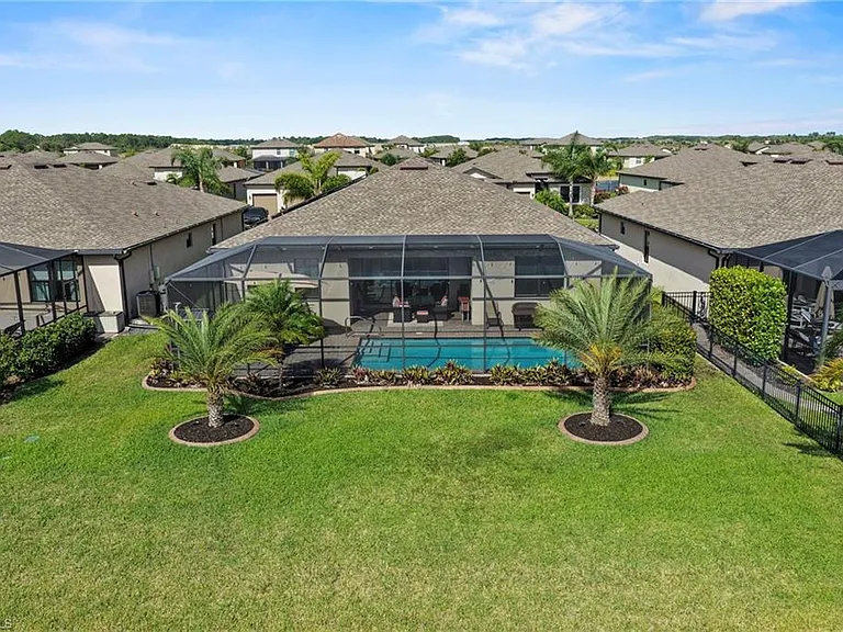 3424 Murcia Ct — Photo 29
