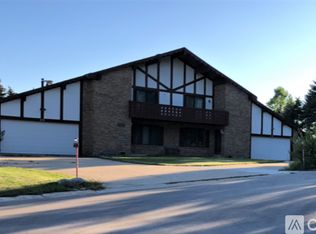 4115 Eldorado Ct #4115, Brookfield, WI 53005