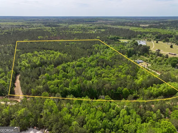 563 Bellhouse Rd, Gordon, GA 31031