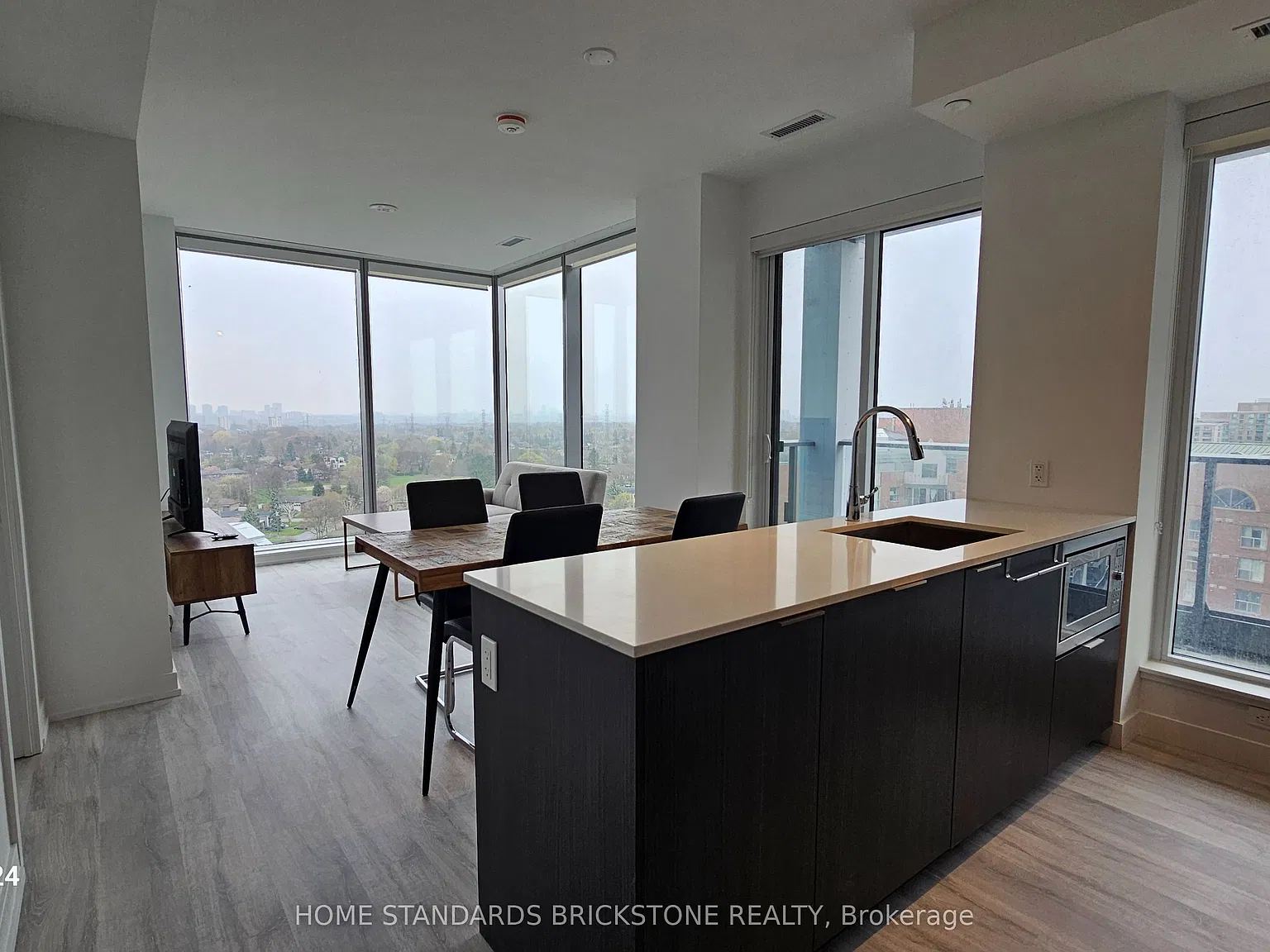 2 bed, $3,000 — Photo 3