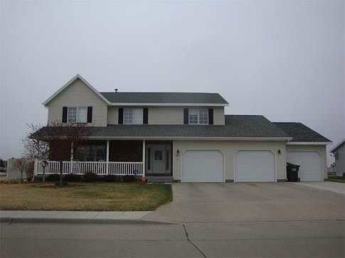 1st image of 2001 Grafton Dr