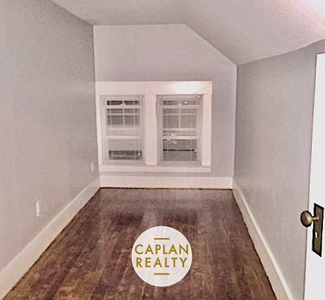 2nd image of 25 W Rock Ave #1