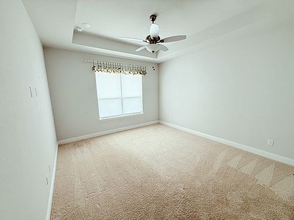 3rd image of 11451 Chepstow Cres
