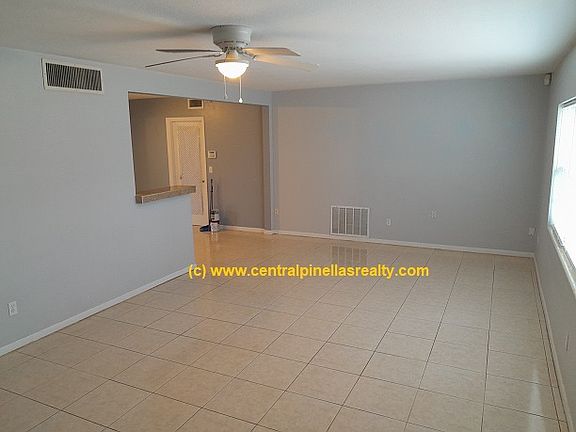 3rd image of 1400 S Evergreen Ave