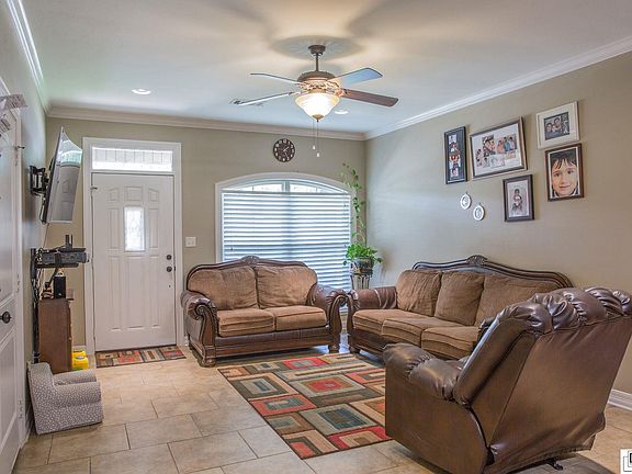 4th image of 125 Autumn Place Dr