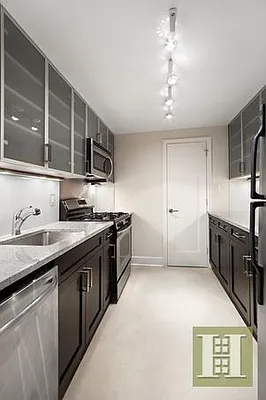 Rented by Halstead Real Estate | media 30