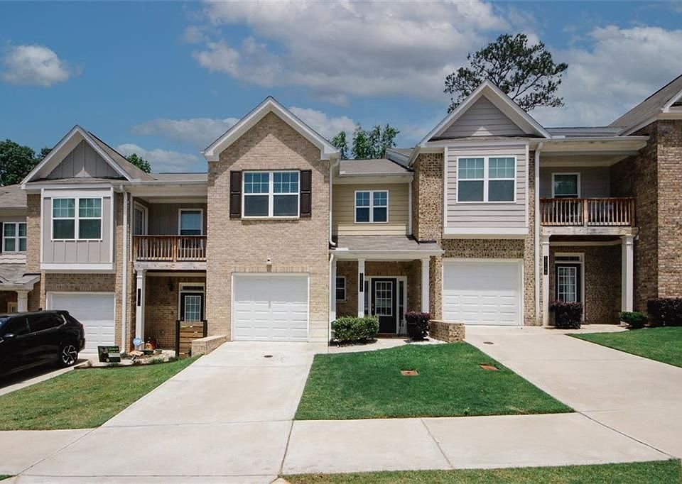 1st image of 10162 Benton Woods Dr