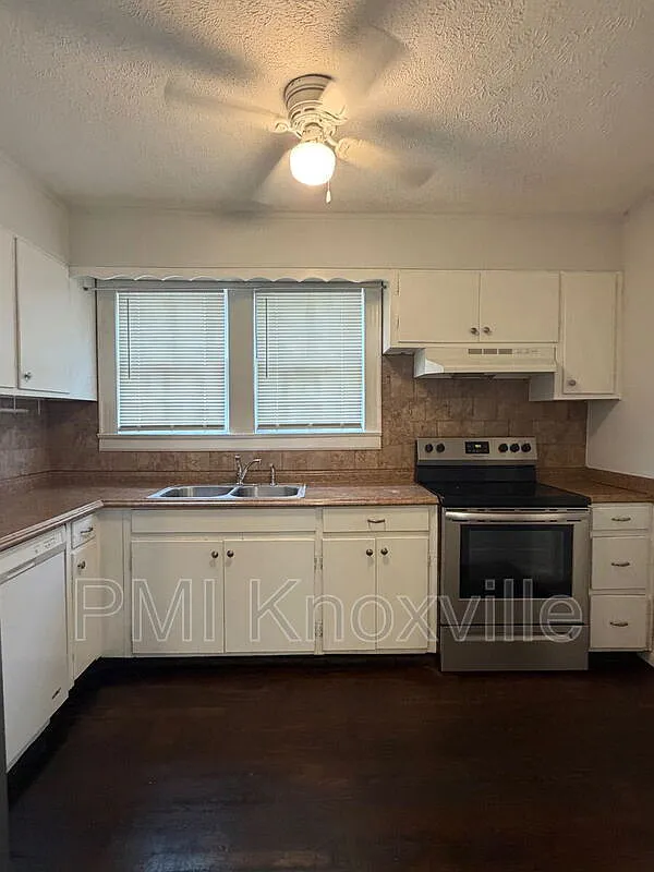 2 bed, 1.0 bath, 1080 sqft, $1,500 — Photo 3