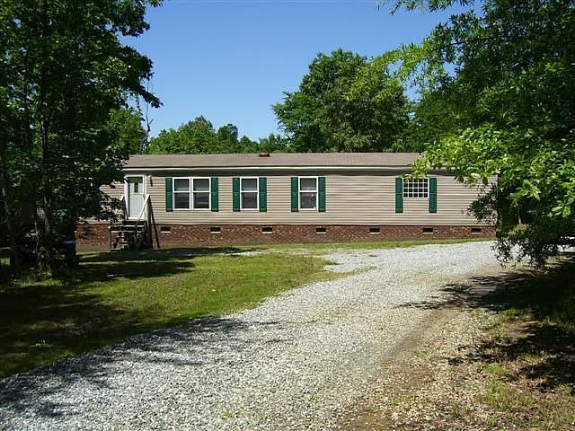 1st image of 2723 Holly Brook Dr