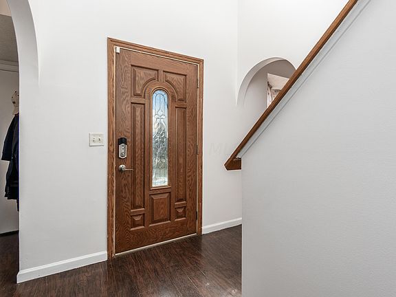 3rd image of 1400 Hafton Woods Dr