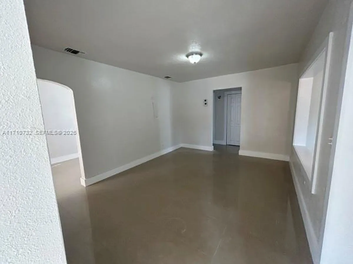 Building Photo - 3529 NW 34th St