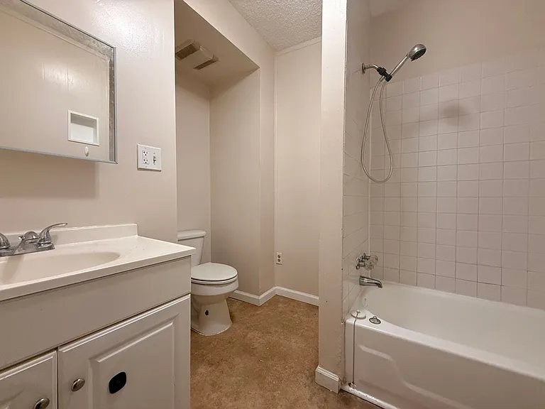 26-28 E Pine St. — Photo 16