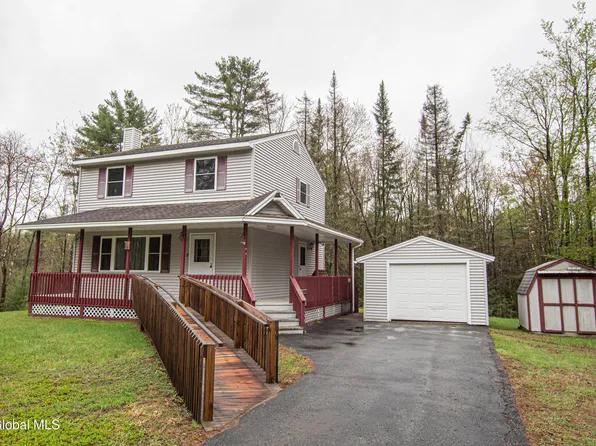 154 Lampman Road, Broadalbin, NY 12025