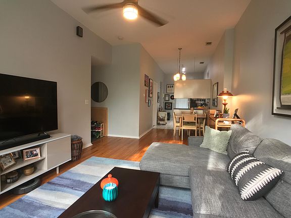 2nd image of 1615 N Winchester Ave #3