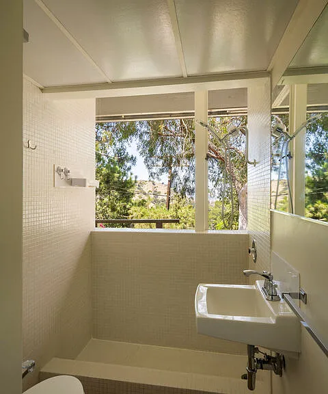 541 Suncourt Ter — Photo 18