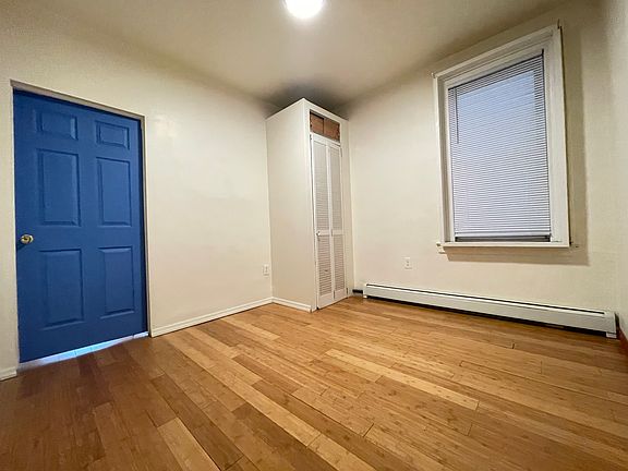 5th image of 212 Delaware Ave #2E