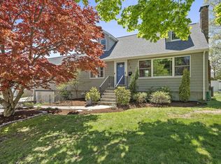 9 Marilyn Dr, Canton, MA 02021